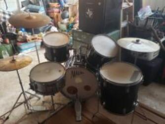 Drumset