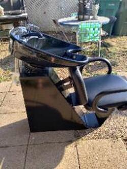 Pibbs Backwash Shampoo Station